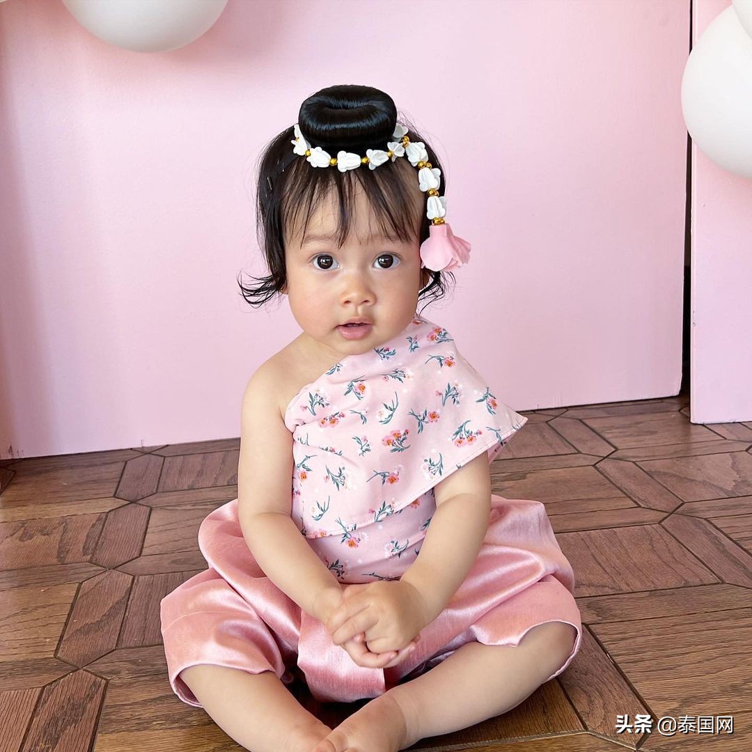 鍎跨娉板浗椋庢儏瑁呮壆,娉板浗鍎跨閫犲瀷