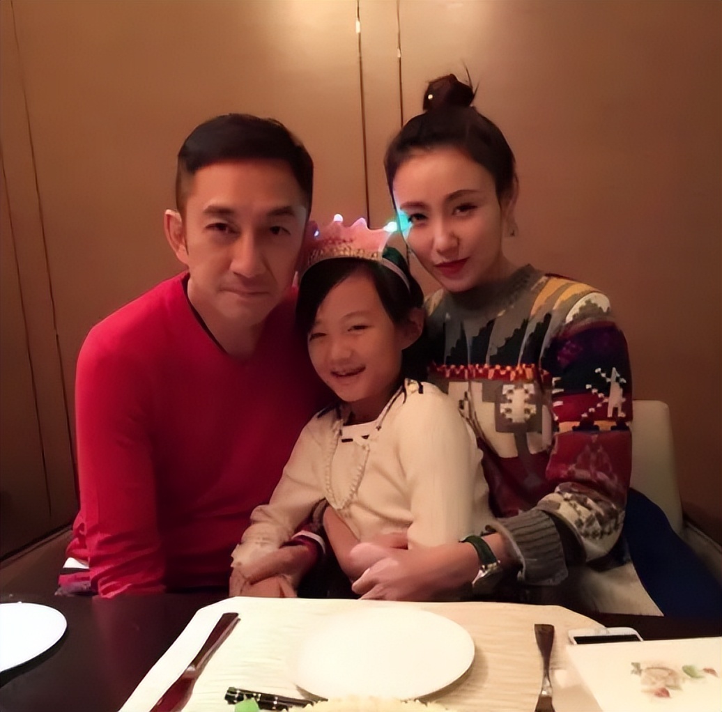 中国十位拍过片的港星,最早参与内地影片拍摄的男港星