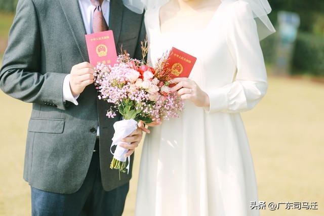 笑果文化杨天真,杨天真挖笑果文化