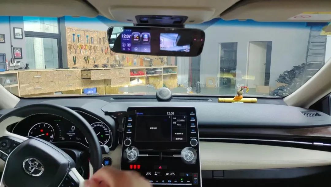 中置喇叭功能,中置喇叭应该是什么效果