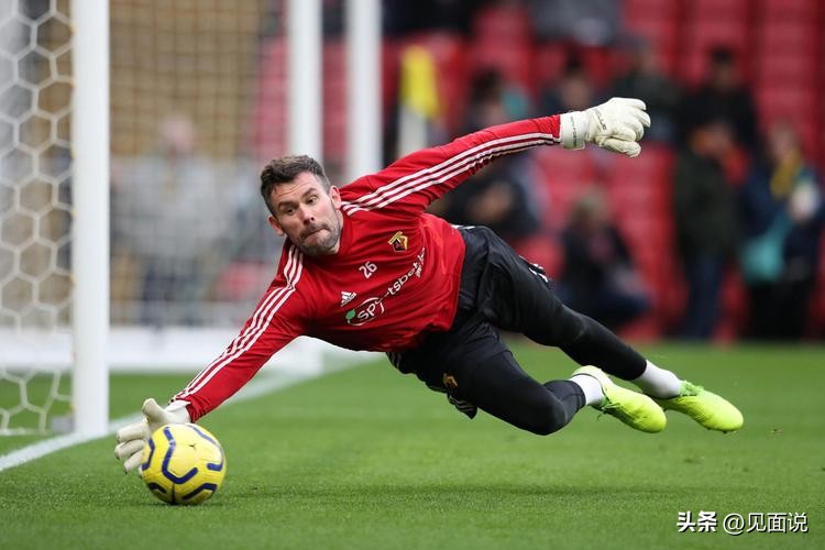 曼联引进齐达内滕哈格说不缺后腰,曼联新人滕哈格定下5条新规