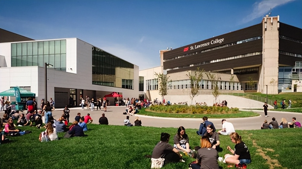 西安欧亚学院跨国文化之旅,西安欧亚学院国际教育学院