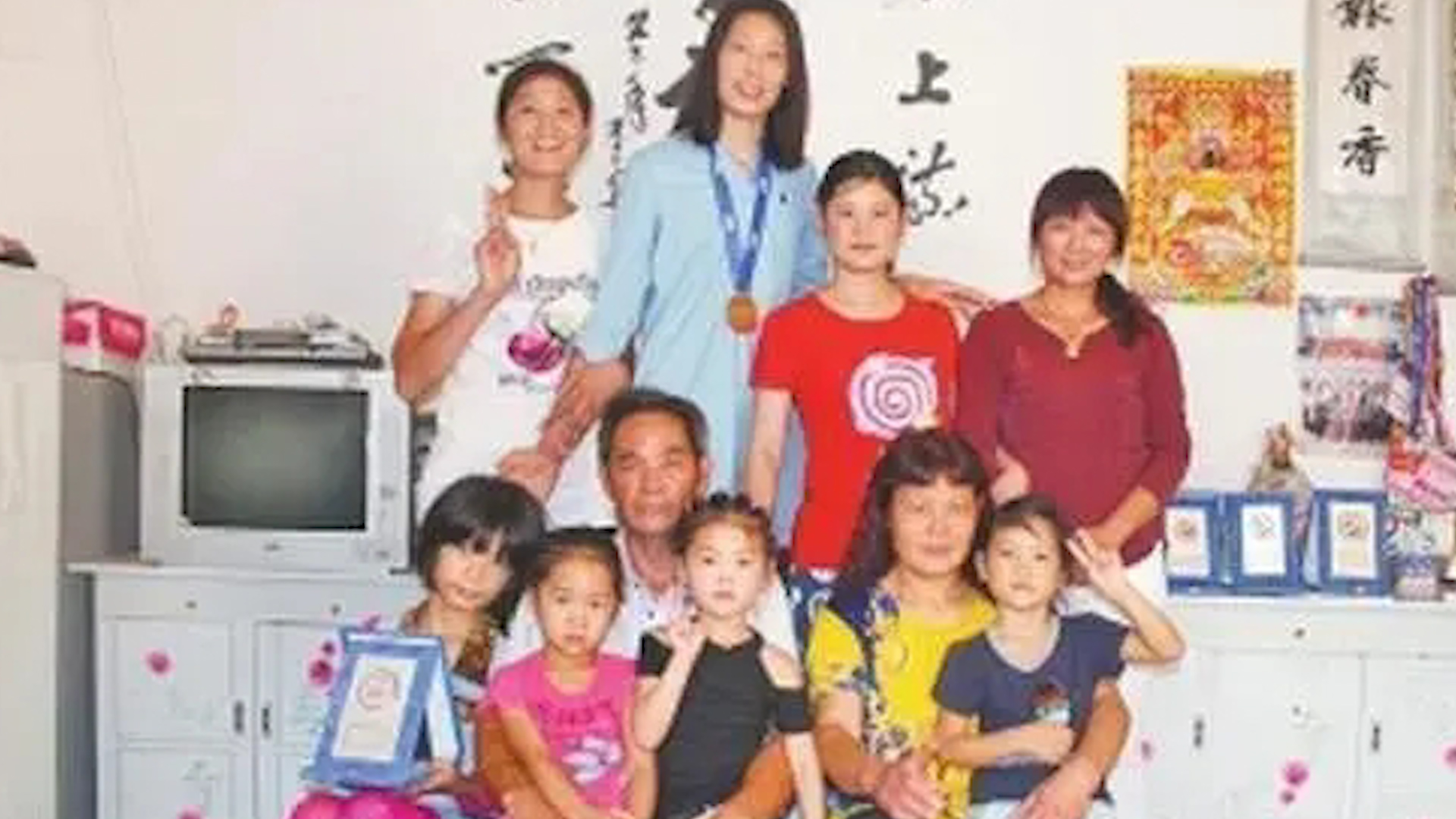 朱婷现在年薪,朱婷年薪曝光国际排坛震惊不已