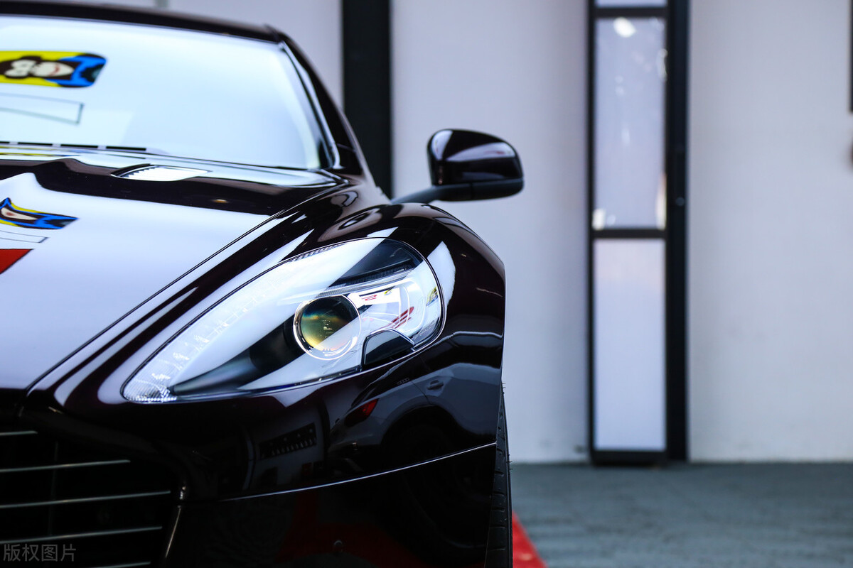 贴隐形车衣有必要贴车衣吗,汽车贴隐形车衣好贴吗