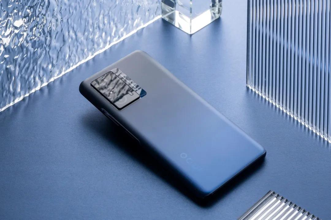 红米和iqoo电池续航哪个好,iqooz5和红米note11pro续航对比