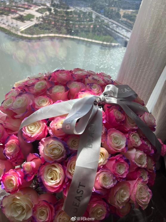 黄晓明离婚后另有新欢,黄晓明新欢是谁