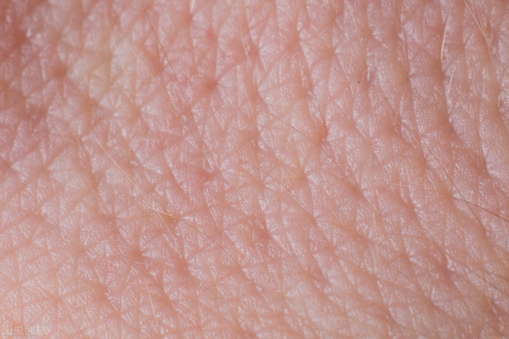 皮肤衰老的正确护肤方法,抵抗皮肤衰老的正确护肤步骤