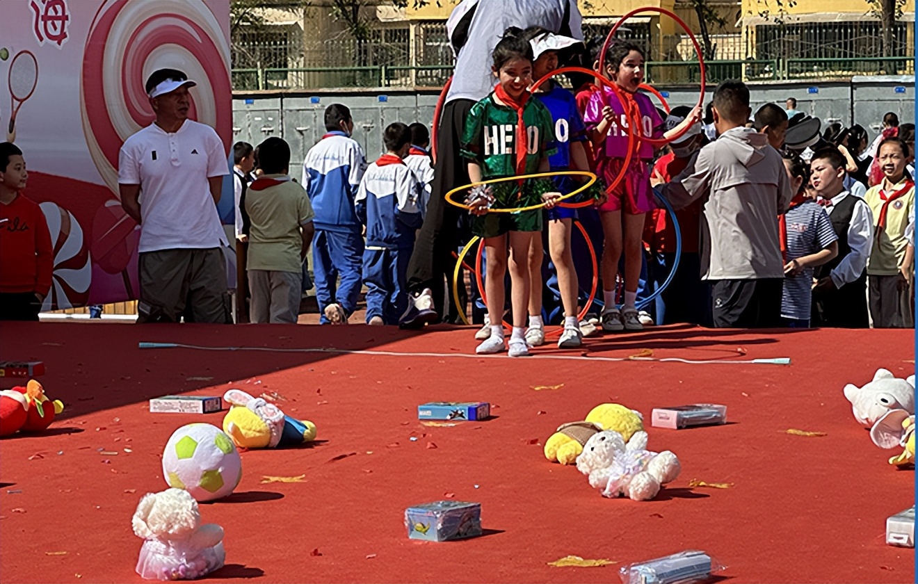 籽籽同心童心向党舞蹈,籽籽同心小学生演讲视频