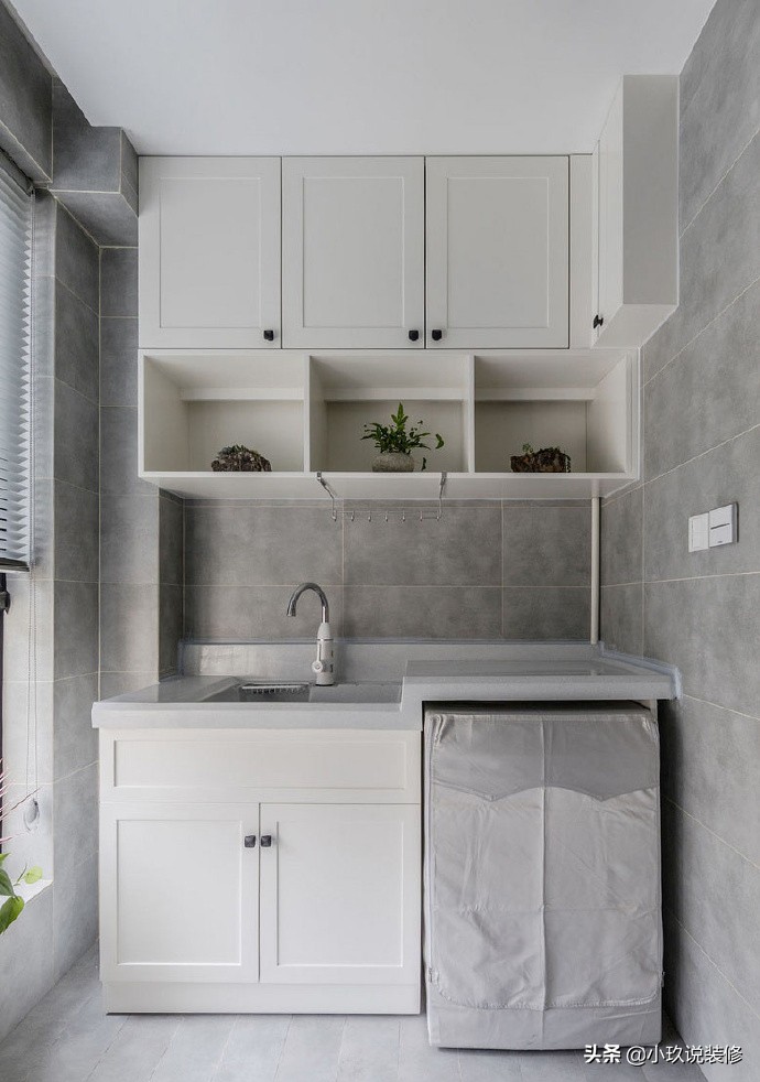 阳台要不要装修吊顶,阳台装修吊顶要不要做到顶