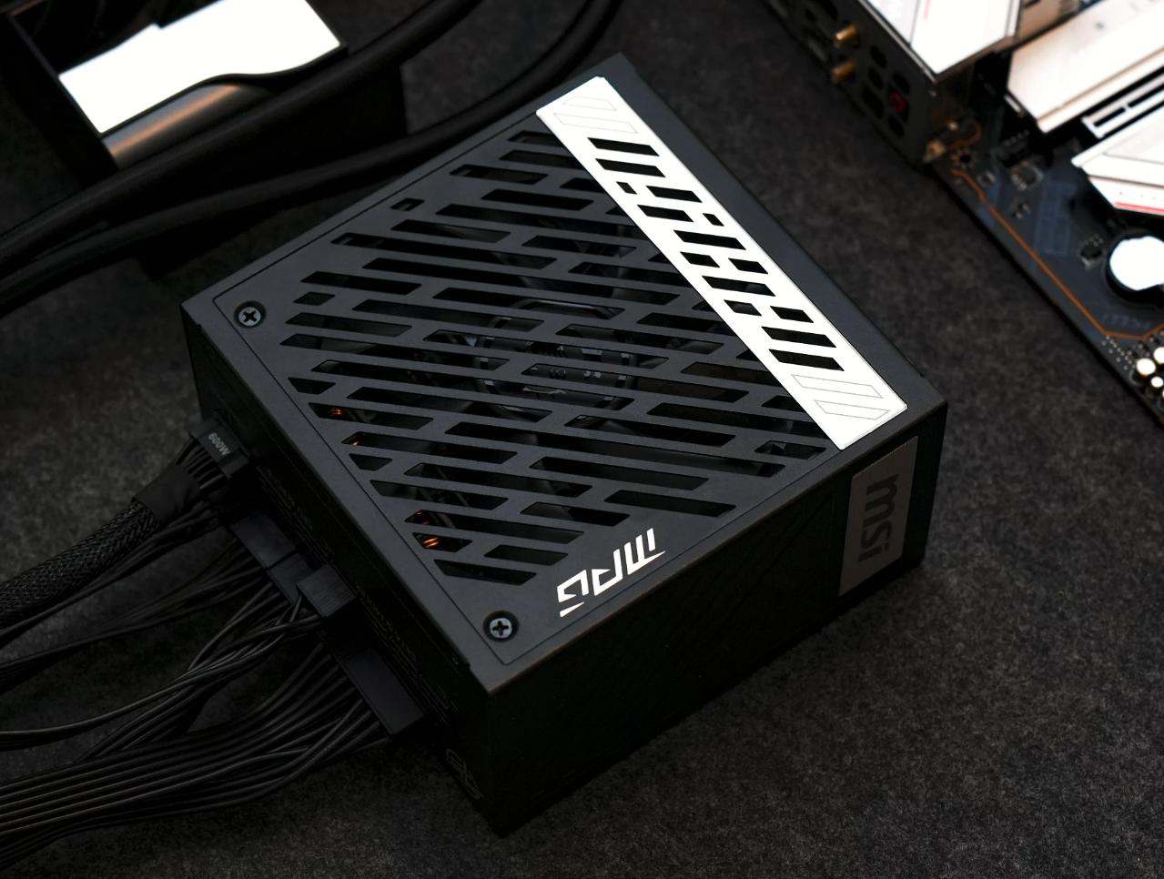 国产固态硬盘阿斯加特,固态p7000z