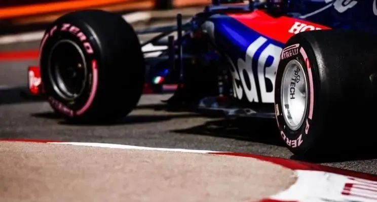 f1轮胎和普通轮胎对比图,f1轮胎和普通轮胎有什么差别