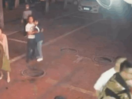 对唐山打人事件经过结果看法,为什么唐山打人事件这么受关注