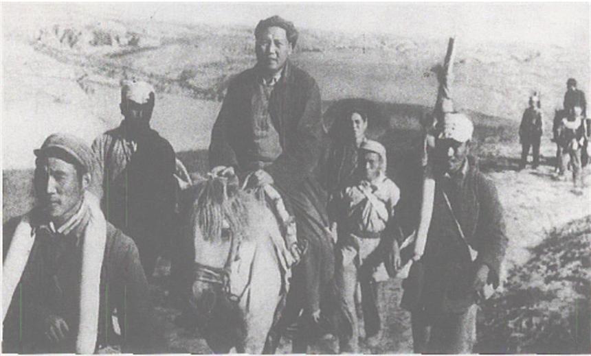 毛主席想参观佳县白云庙，李银桥强烈反对：“迷信”有啥好看的？