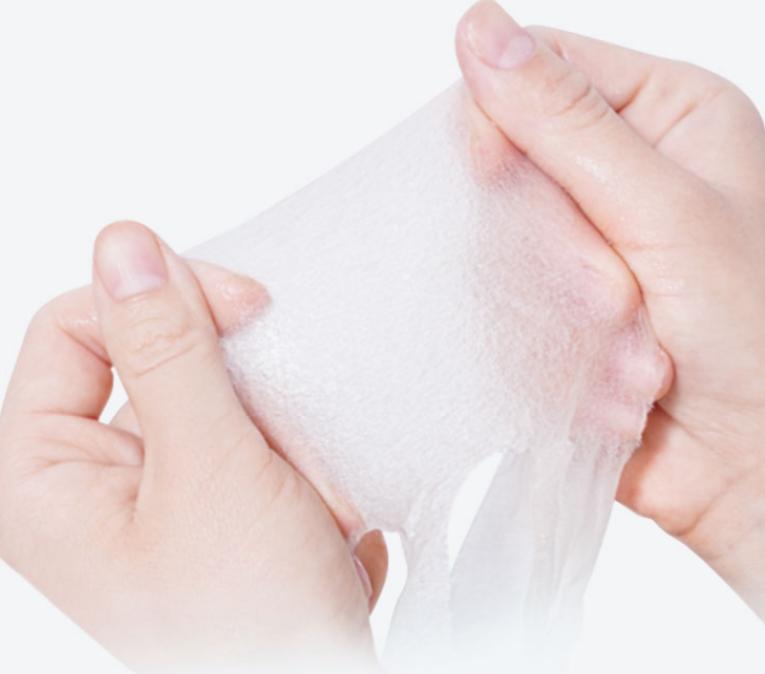 面膜会吸收膜布水分吗,纤维膜布面膜和蚕丝面膜哪个更好