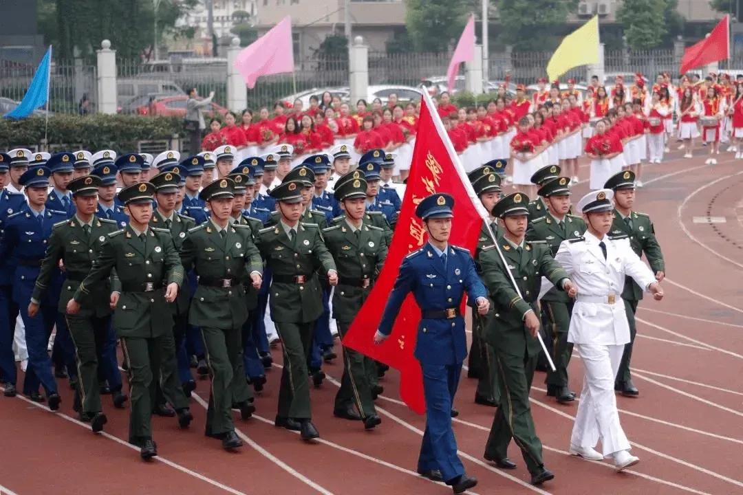 专科国防生定向培养士官,军校和定向培养士官在校区别