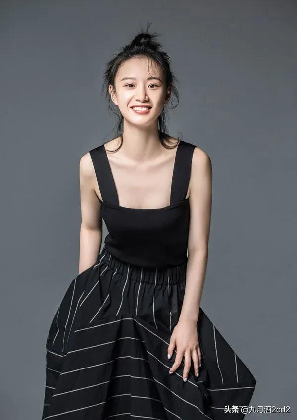 王宝强《八角笼中》的人性之战,王宝强新片八角笼中格斗励志