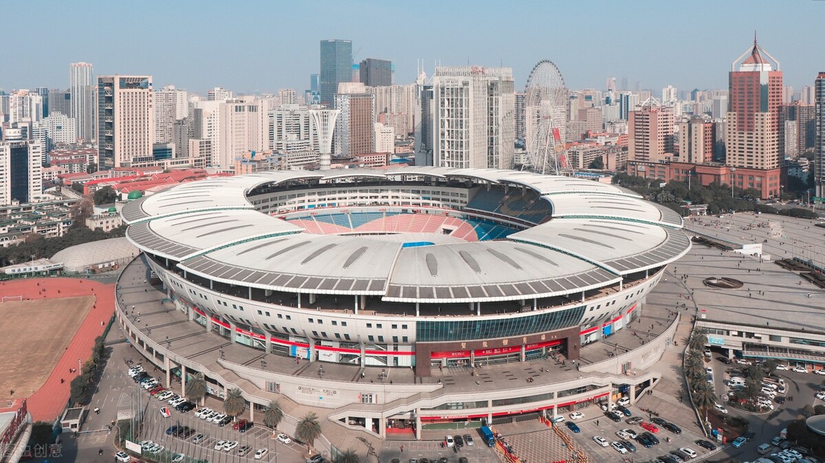 足球与经济学,足球世界经济规模