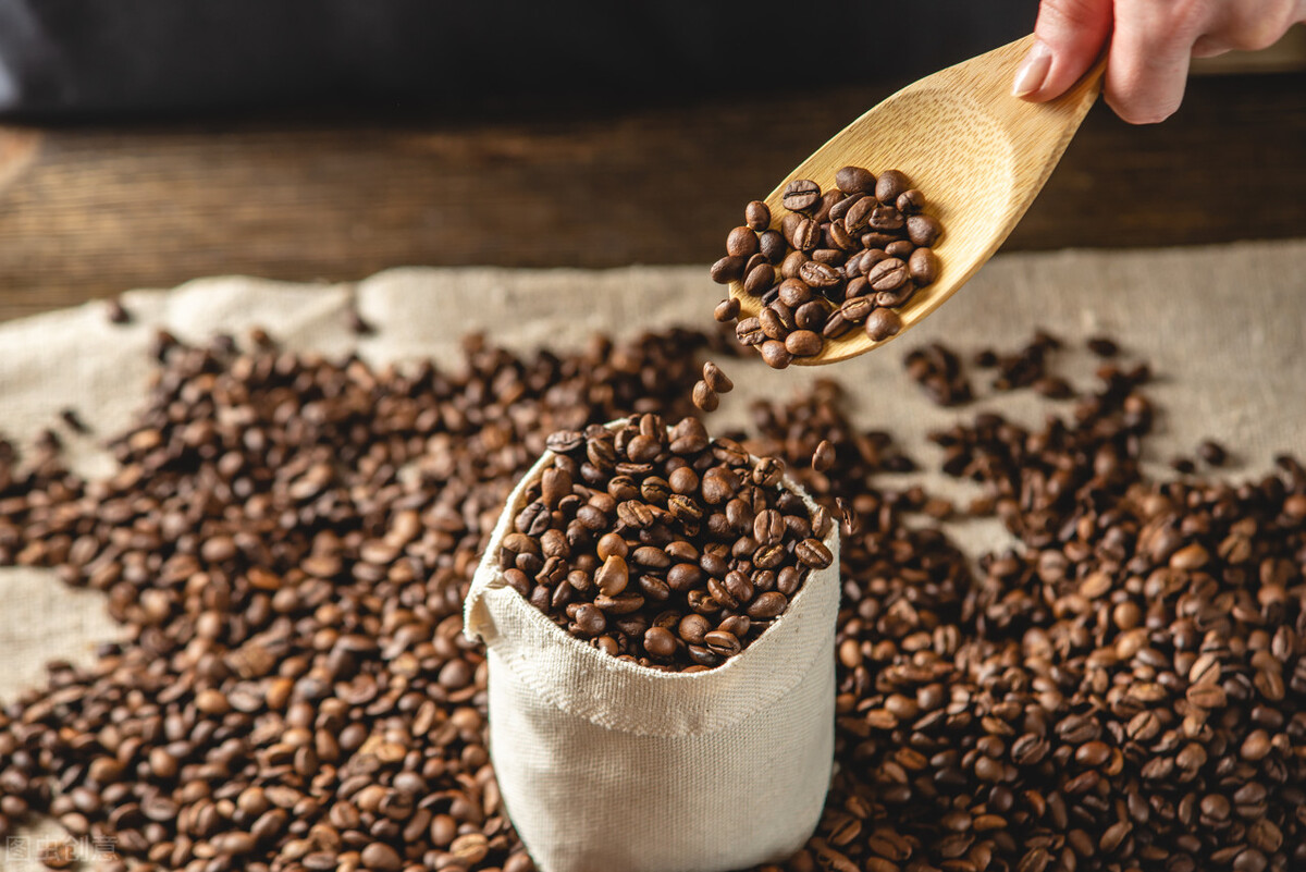 「一镇一品」迈号咖啡香至南洋来