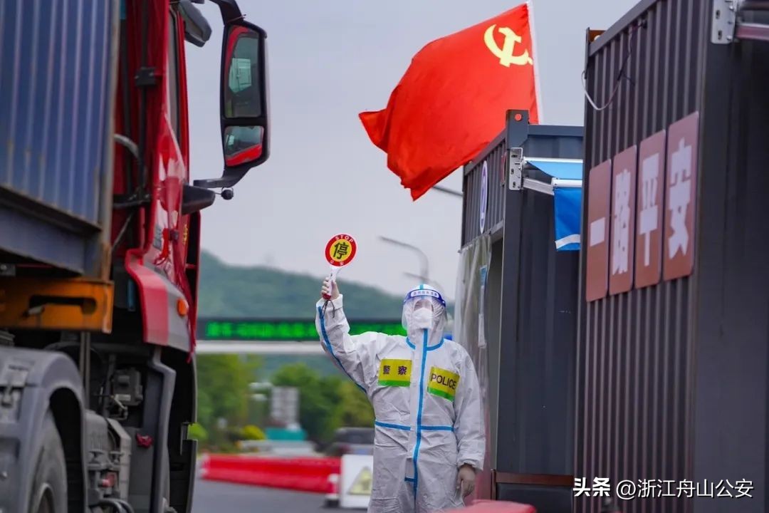 这家新媒体工作室很潮！很飒！很亮眼！