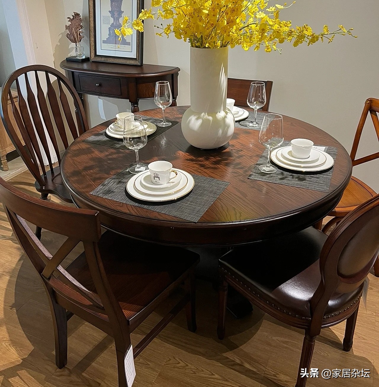 关于买餐桌需要注意什么,买餐桌要注意些什么