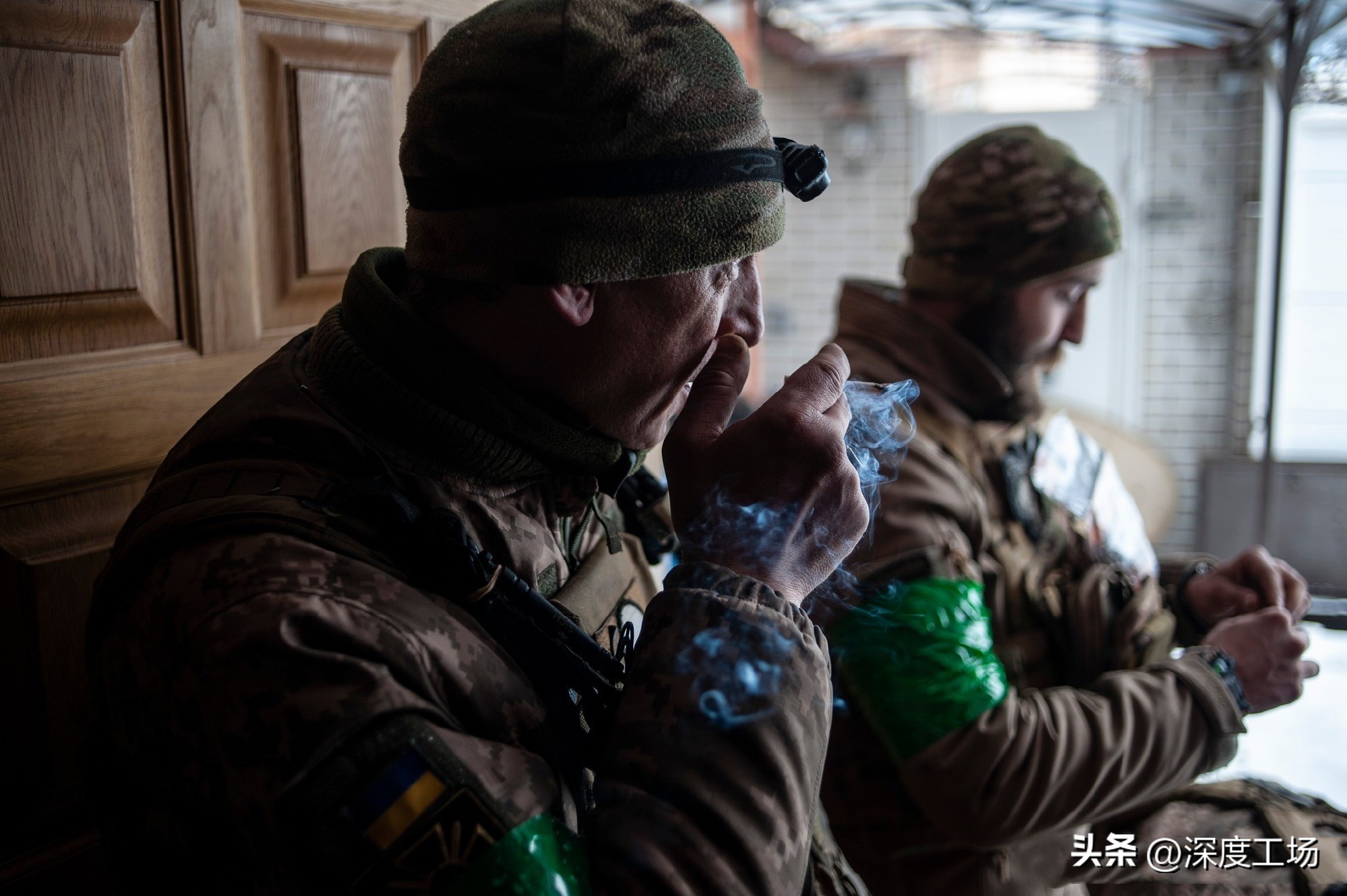 俄军打爆美军智能*弹炸**！巅峰决战！数百辆T-90坦克出动要击碎豹2