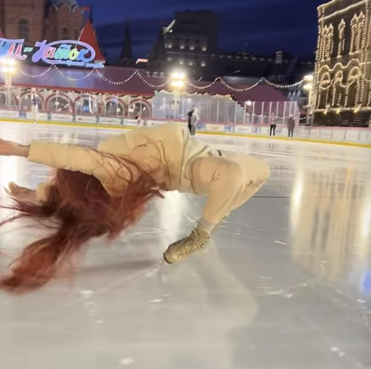 特鲁索娃为什么被要求禁赛,特鲁索娃霸气上场