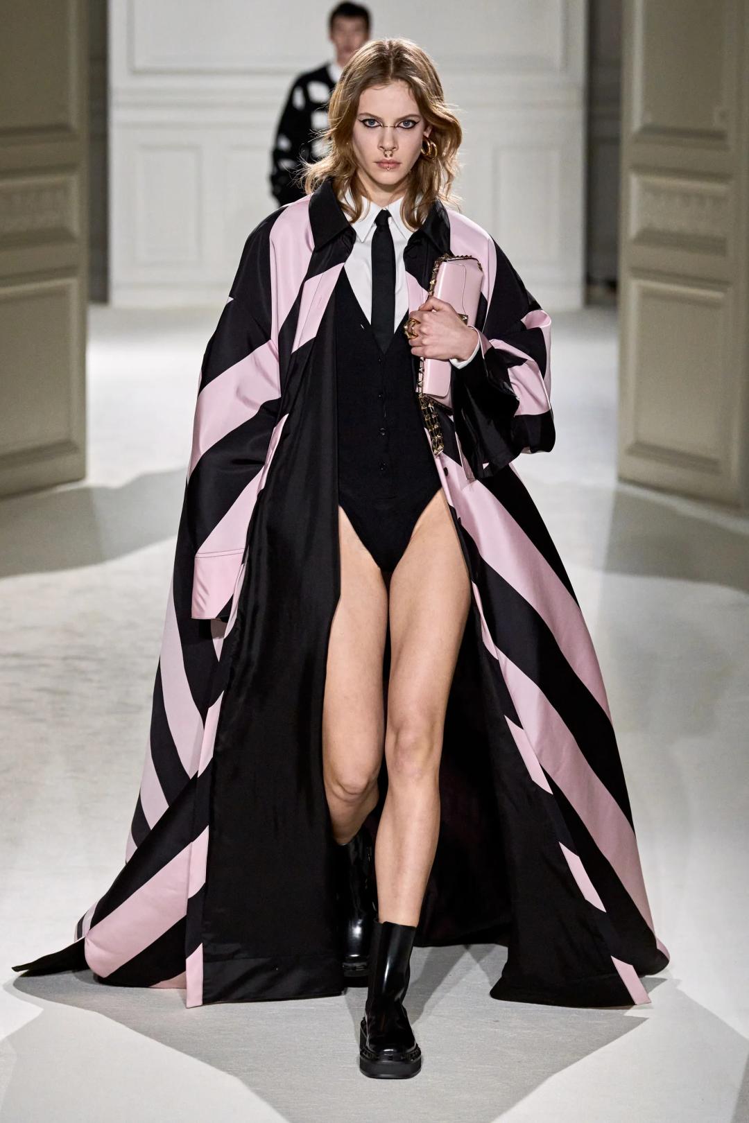 2023秋冬伦敦时装周收官,2022秋冬巴黎时装周什么时候开始