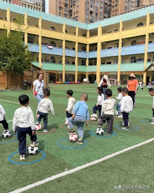 3到7岁足球游戏教案,足球游戏打鸭子教案