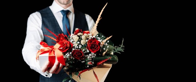 老公不管孩子也不给生活费怎么办,老公不管子女不给钱怎么起诉