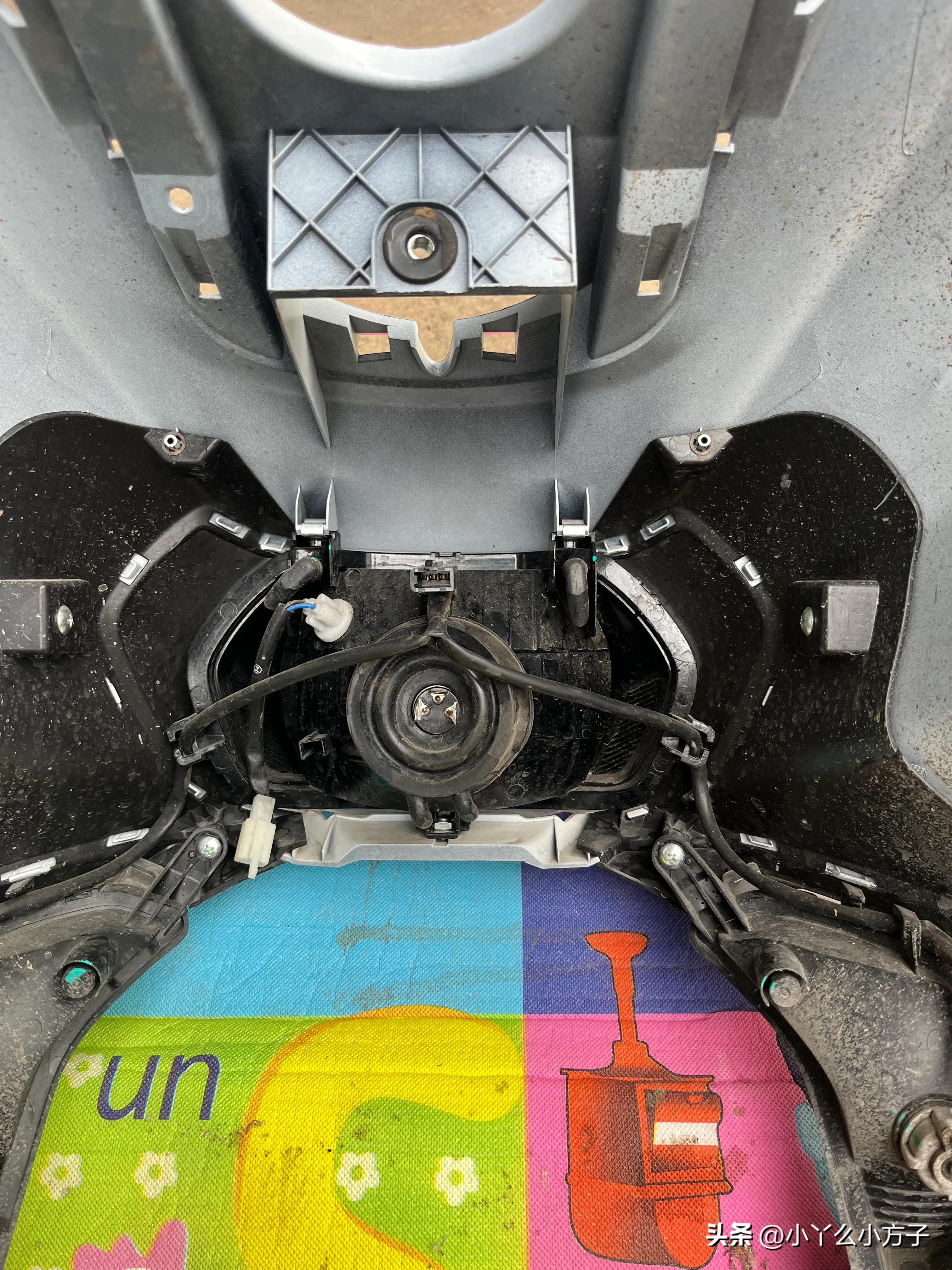 旭鹰改透镜大灯,旭鹰大灯拆解图解法