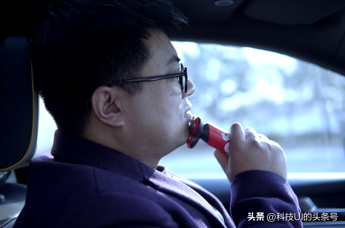 奔腾剃须刀pq9700星空,奔腾pq9700剃须刀有痘痘也能用吗