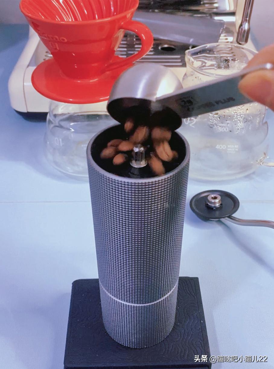 在家自制现磨咖啡最简单的教程,现磨咖啡在家怎么做才好喝呢窍门