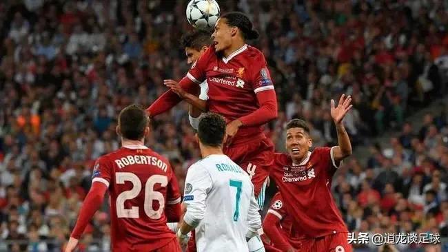 目前28岁以下五名最佳防守球员！谁能达到范迪克、拉莫斯的高度？