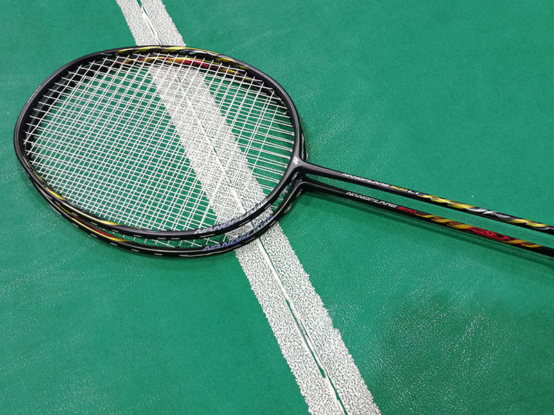 过年了买件衣服犒劳一下自己,羽毛球装备购买指南