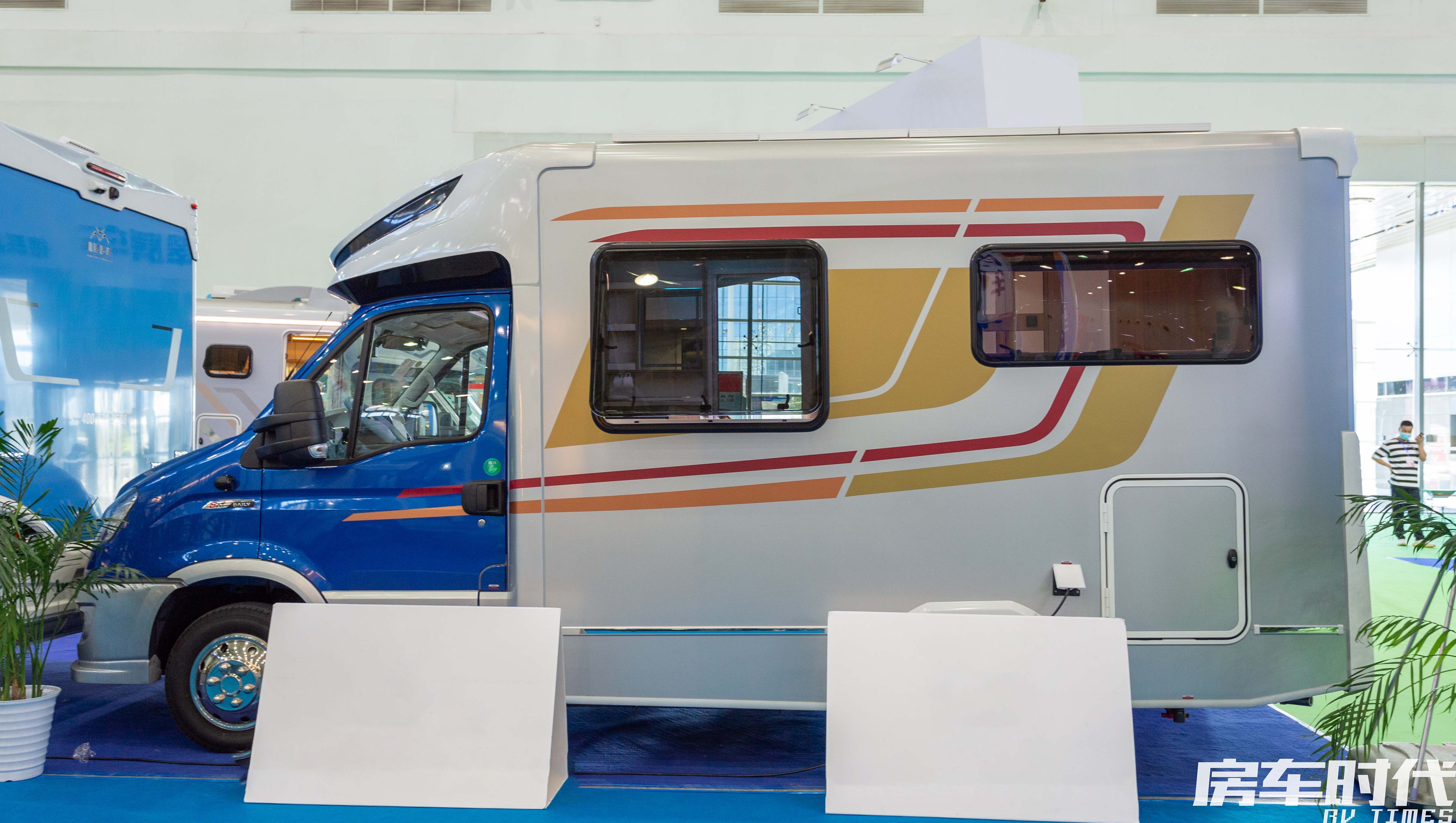 隆翠c658,隆翠4号房车