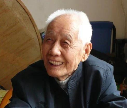 老人是70岁做寿还是71岁做寿,90岁老人可以做寿吗