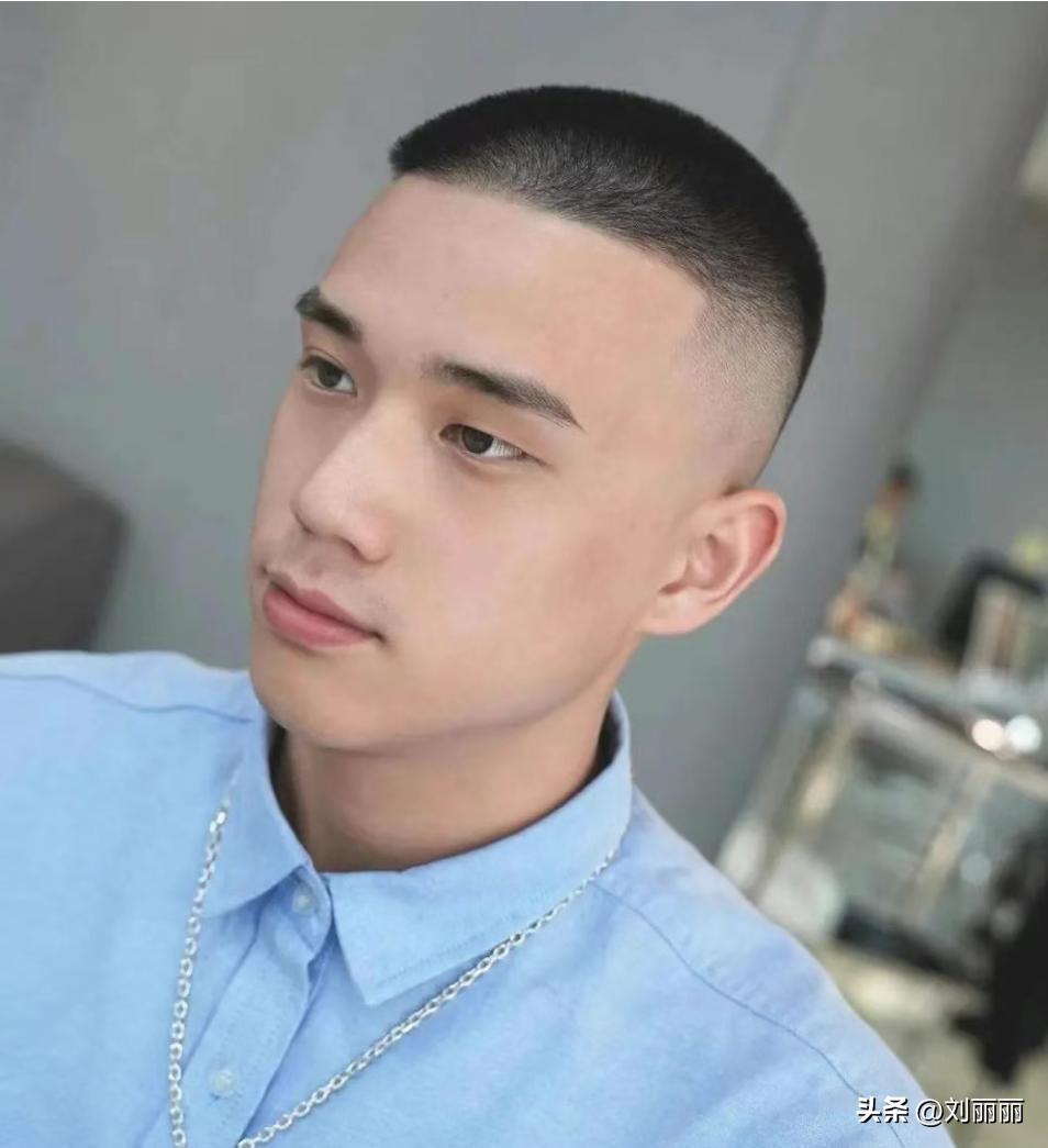男士发型锅盖头式圆寸头,男士短发发型圆寸飞机头教程