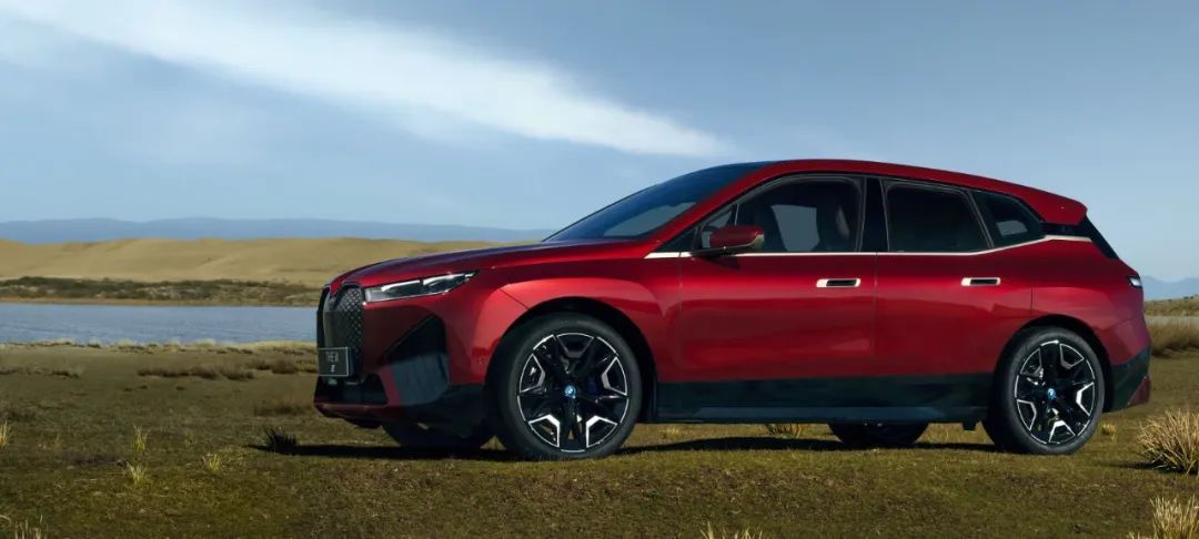 宝马电动车切换燃油车,从燃油车换到电动汽车