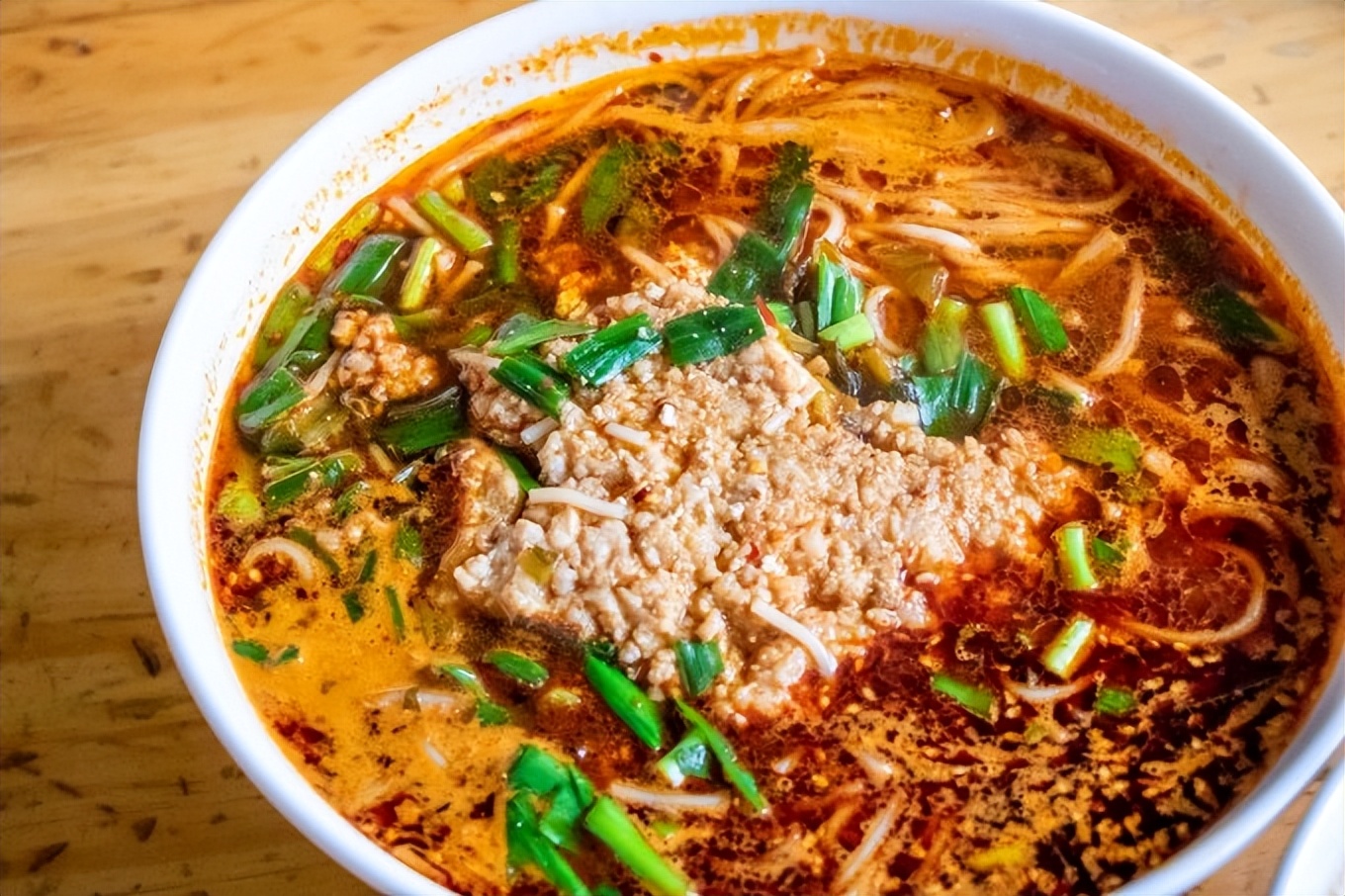 云南昆明美食推荐小锅米线,云南昆明美食排行榜前十名的小吃