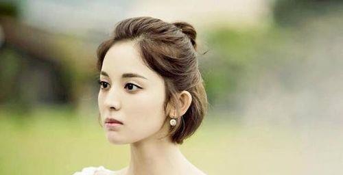 一出道就大方承认整容,出道就被逼着整容