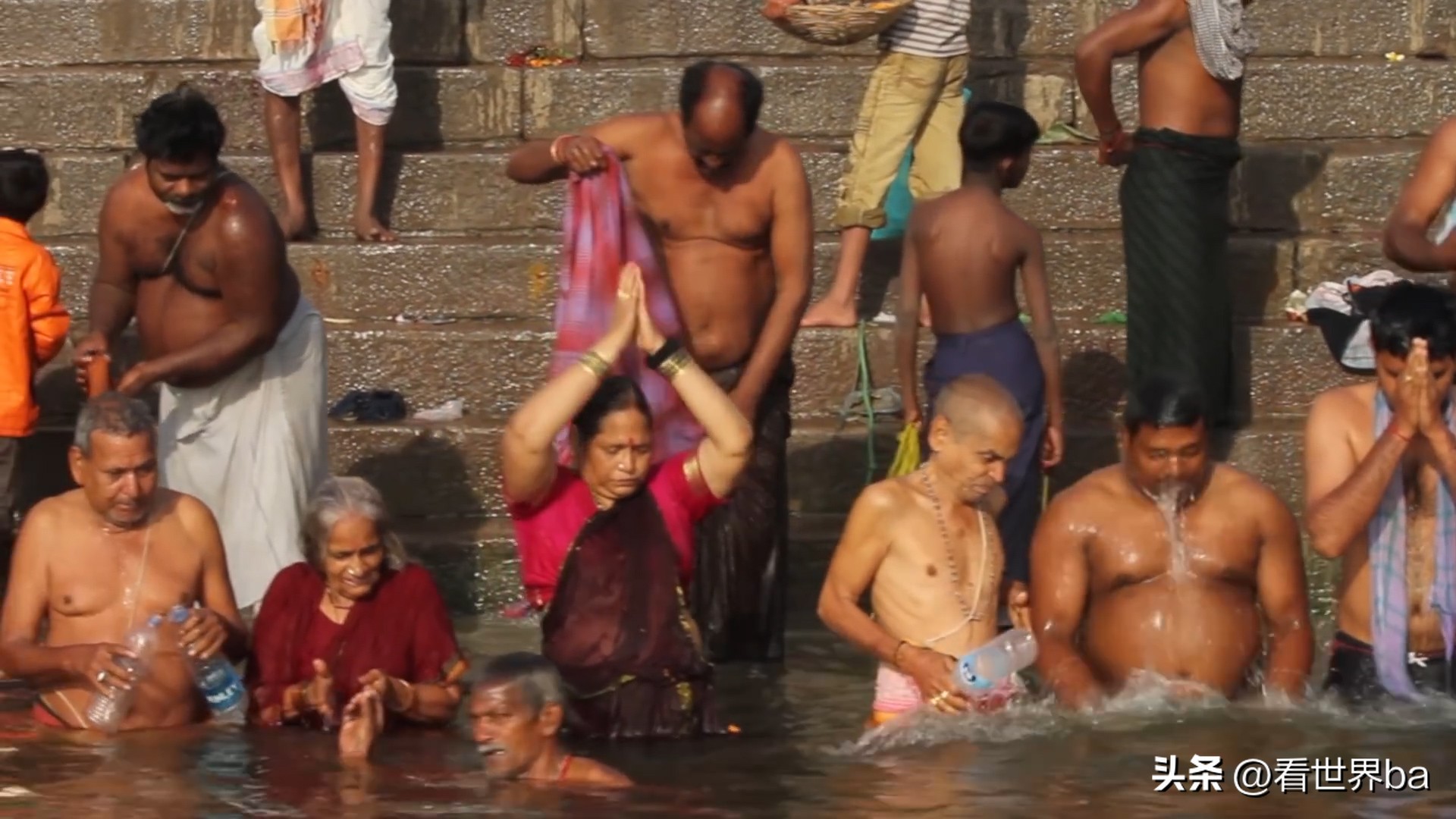 印度牛粪饼多少钱一只,印度牛粪饼一盒205元经常卖到脱销