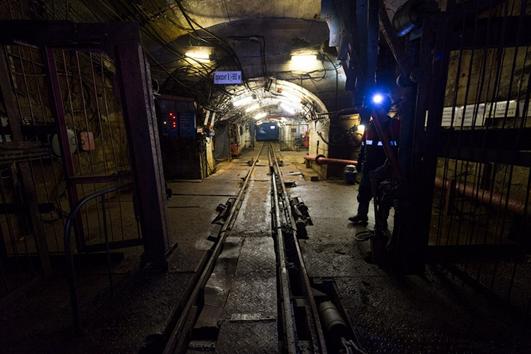 飞越俄罗斯上空,世界目前最大的钻石矿