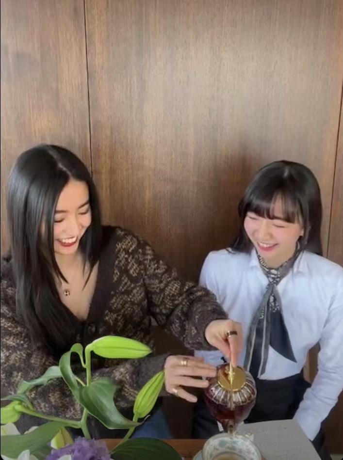 木村拓哉橘色外套,木村拓哉和女儿直播