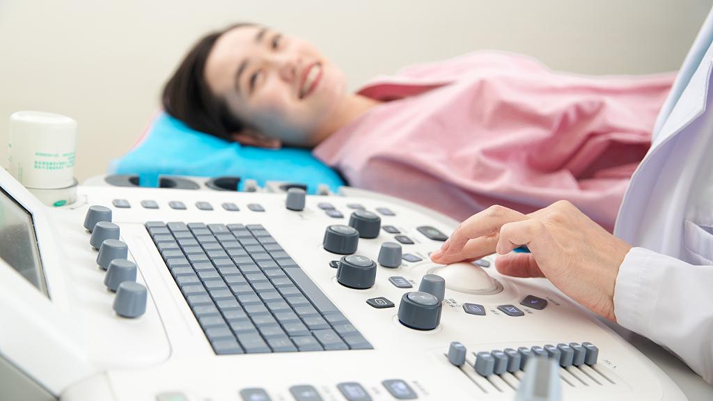 卵巢癌一发现就是晚期吗,卵巢癌发现肝上有病灶