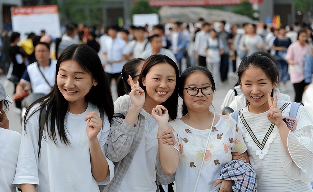 2023职业本科四川高考录取分,2023年高考多少分能上本科