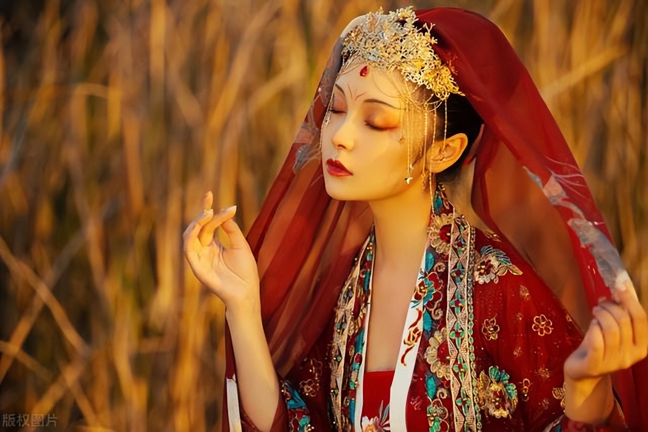 故事：我入宫两月从未面圣，被翻牌一次后，却一跃成后宫第一宠妃