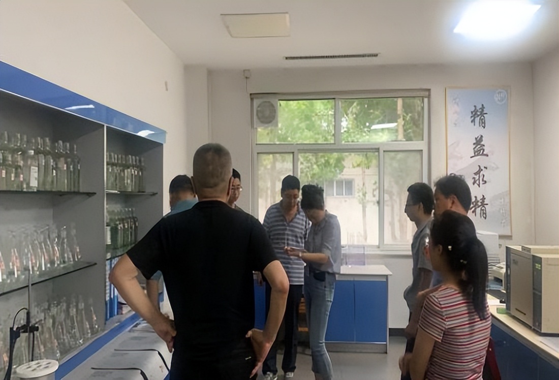 泥坑净雅香1946还生产吗,泥坑酒浓香型