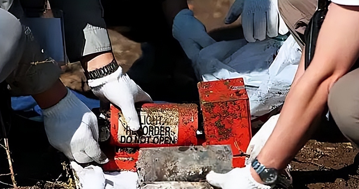 1987年女特工炸毁客机,韩国女间谍炸飞机事件