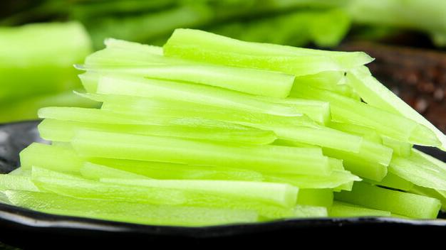 失眠吃什么好5款助眠食谱,对睡眠有好处失眠最怕吃这道菜