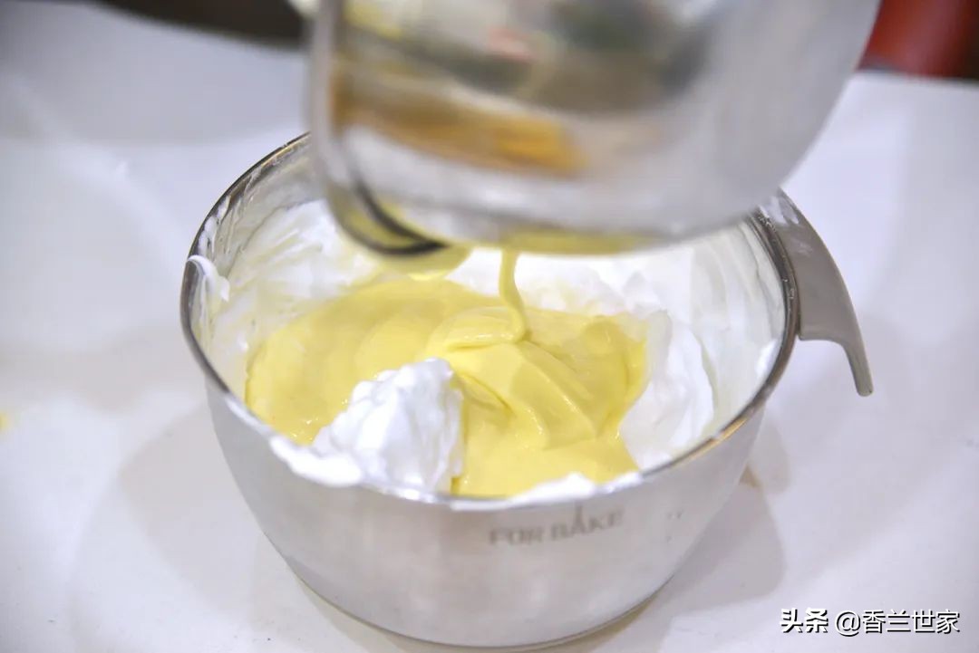 香兰纸杯蛋糕教程,香兰蛋糕制作教程